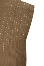 Αμάνικο ribbed τοπ με στρας 053-160010